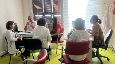 MABEM’den binlerce öğrenciye destek Manisa Büyükşehir Belediyesi Eğitim Merkezleri (MABEM), YKS ve LGS tercih